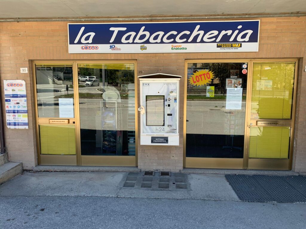 “La Tabaccheria “ di Donati Giulio Gubbio