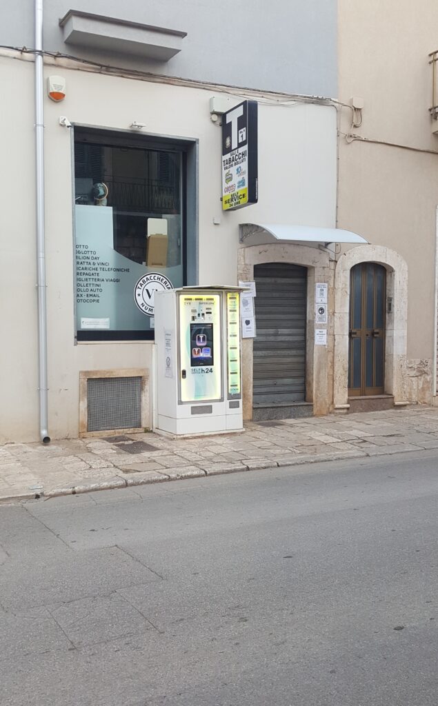 Tabacchi 1 a Turi Bari di Vito Nacci