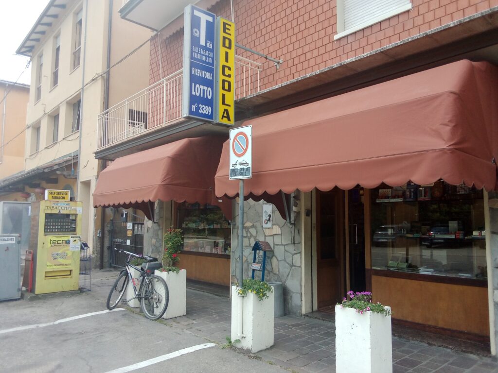 Cedesi Tabaccheria Ciro Rusticelli