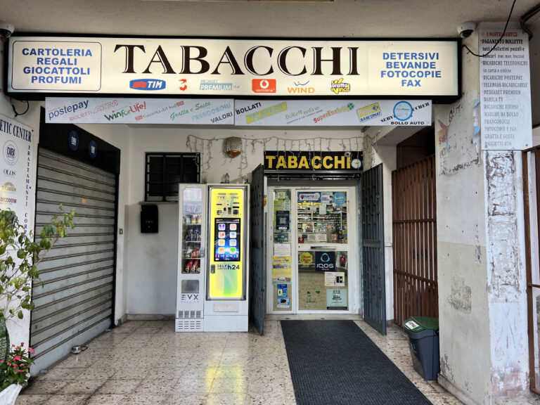 Tabaccheria a Messina