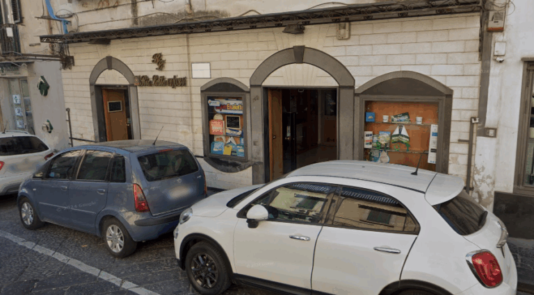 Tabaccheria Ricevitoria; Sala Giochi: via Nicolini;