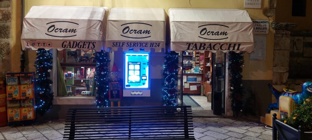 Esterno Tabaccheria a Borgo Velino; provincia di Rieti;
